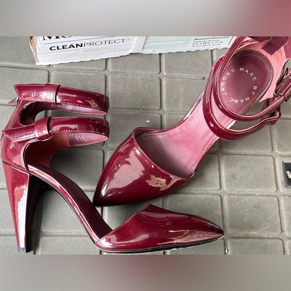 Marc By Marc Jacobs Red High Heeled Pumps - Picture 2 of 8